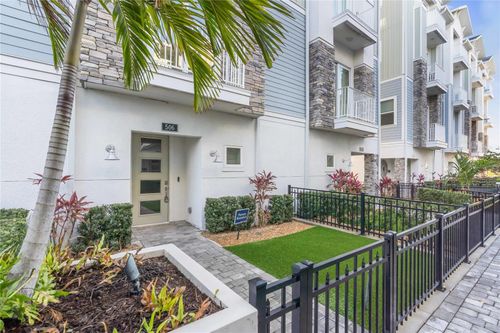 506-506 Laurel Park Drive, Sarasota, FL, 34236 | Card Image