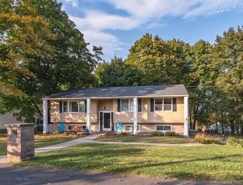 41 Hillcrest Avenue, Kingston, NY, 12401 | Card Image