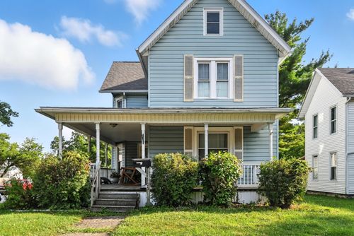 105 Washington St, Willard, OH, 44890-1163 | Card Image