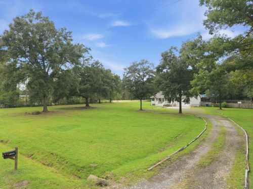 1050 Millies Way Dr, Moncks Corner, SC, 29461-4428 | Card Image