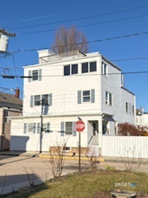 3 Gold St, Stonington, CT, 06378-1307 | Card Image