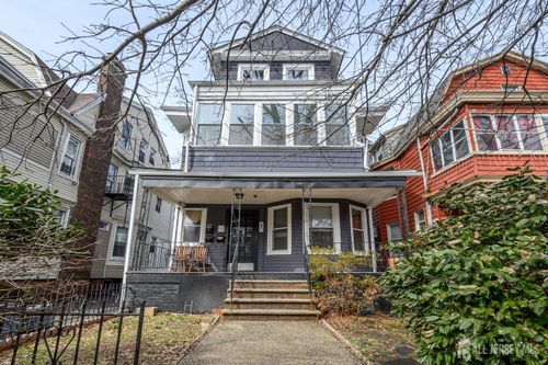 1053 Hunterdon Street, Newark, NJ, 07112 | Card Image