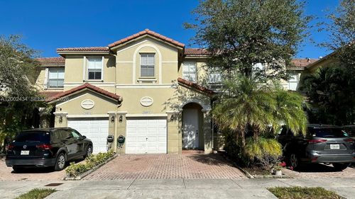 10911 Nw 79th St, Doral, FL, 33178 | Card Image