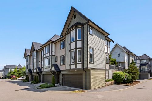 8-8138 204 St, Langley, BC, V2Y0T4 | Card Image