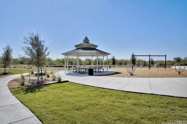 15034 Telfaire Mdws, House other with 4 bedrooms, 3 bathrooms and null parking in Von Ormy TX | Image 12