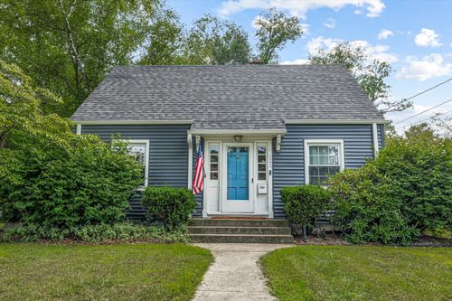 621 Gardena St, Michigan City, IN, 46360-6314 | Card Image