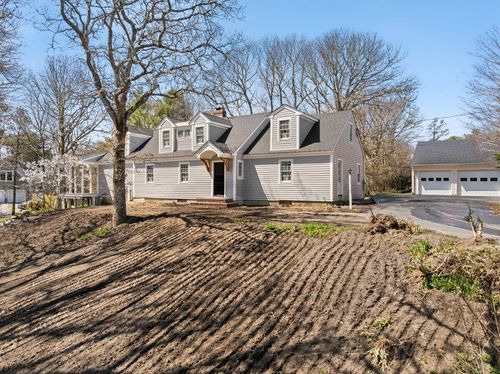 129 Driftwood Ln, South Yarmouth, MA, 02664-1013 | Card Image