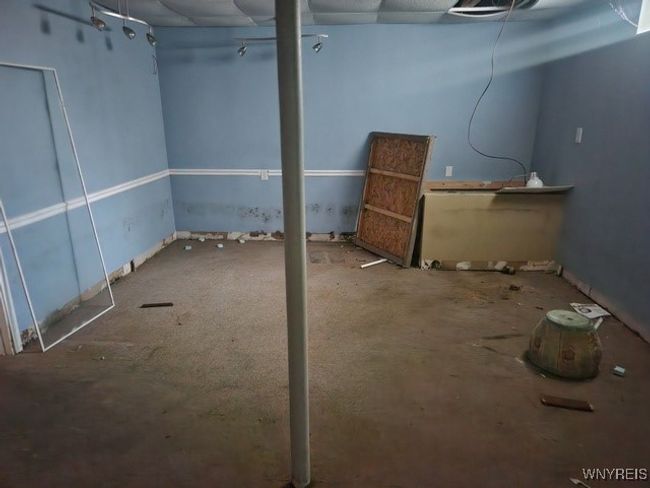 basement | Image 10