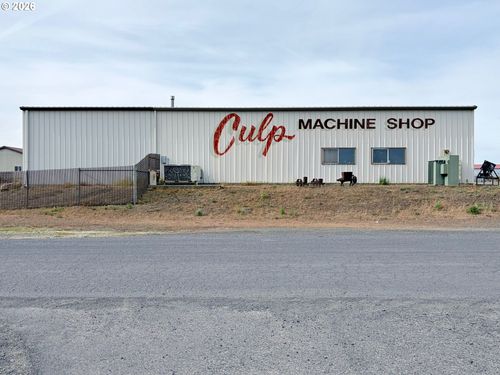 30565 Oldfield St, Hermiston, OR, 97838 | Card Image