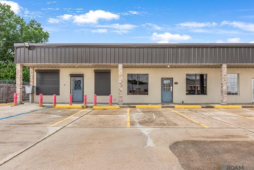 g-15959 Hewwood Ave, Baton Rouge, LA, 70816-3243 | Card Image