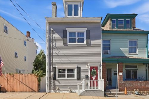 5215 Carnegie St, Pittsburgh, PA, 15201-2510 | Card Image