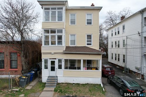 18-16-18 Orange St, Hartford, CT, 06106-1127 | Card Image