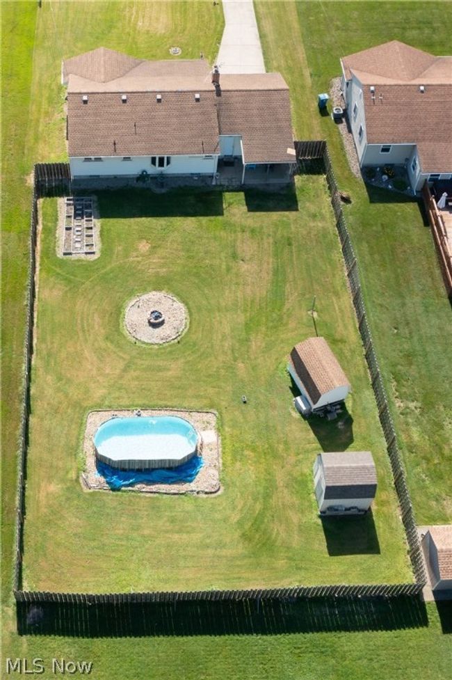 229 S Yorkshire Boulevard, Sold in Austintown Zoocasa