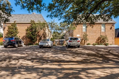 apt-d-4208 Bowser Ave, Dallas, TX, 75219-2807 | Card Image