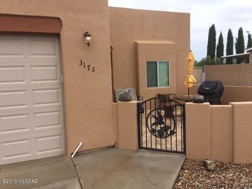 3173 W Green Park Dr, Benson, AZ, 85602-7782 | Card Image