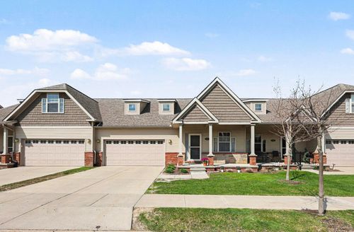 267 Victoria Dr, Dexter, MI, 48130-2201 | Card Image