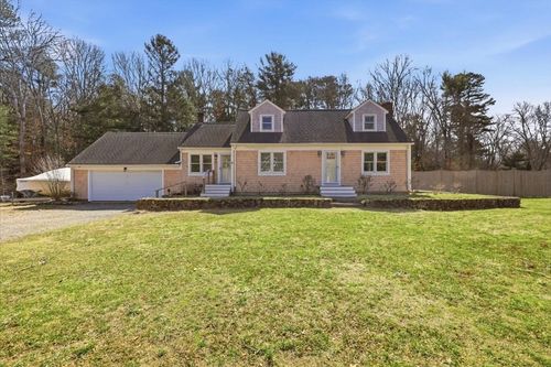 23 Clubhouse Dr, Pocasset, MA, 02559-2114 | Card Image
