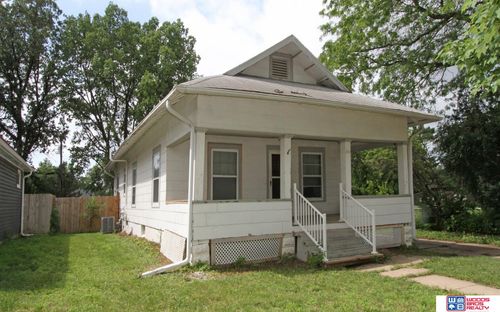 2101 Clinton St, Lincoln, NE, 68503-1136 | Card Image