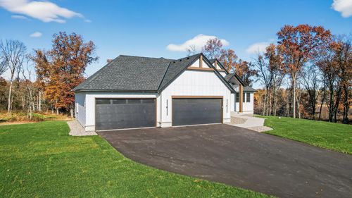 18XXX Harper St, Wyoming, MN, 55092 | Card Image