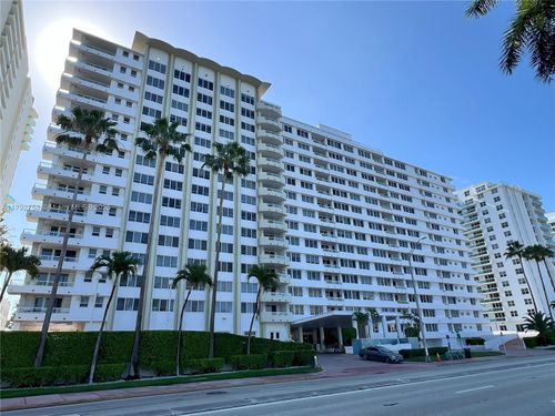 apt-214-5005 Collins Ave, Miami Beach, FL, 33140-2791 | Card Image