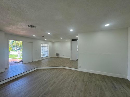 6260 Sw 6th St, Margate, FL, 33068-1709 | Card Image