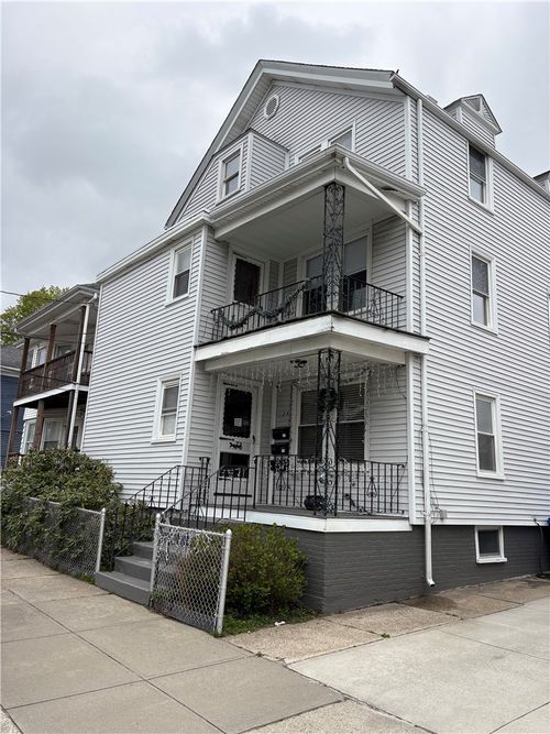 124 Butler Ave, Central Falls, RI, 02863-1970 | Card Image