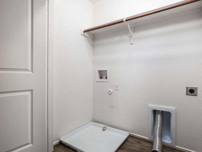Laundry Upstairs with the rooms | Image 23