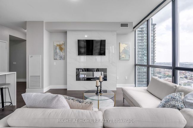 2303 - 2916 Highway 7, Condo with 2 bedrooms, 2 bathrooms and 1 parking in Vaughan ON | Image 15