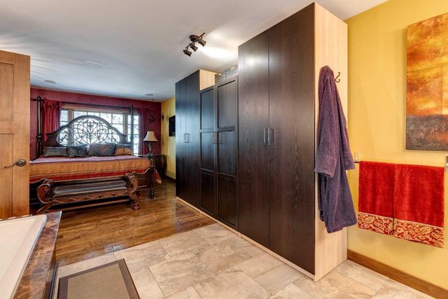 70 Mayfair Rd Sw, House detached with 3 bedrooms, 4 bathrooms and 3 parking in Calgary AB | Image 18