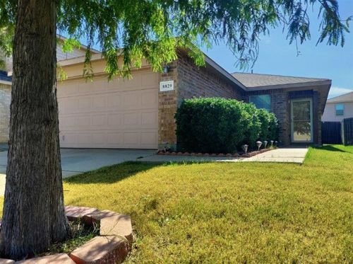 8829 Valley River Dr, Fort Worth, TX, 76244-5170 | Card Image