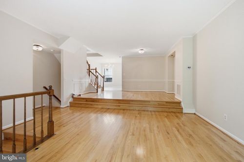 20 Sour Cherry Ct, North Potomac, MD, 20878-4711 | Card Image