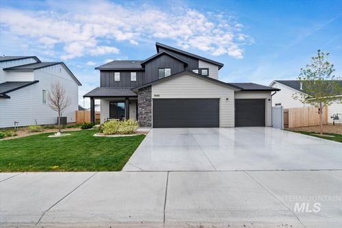 1945 Sw Sharpshinned Ave, Mountain Home, ID, 83647-1009 | Card Image