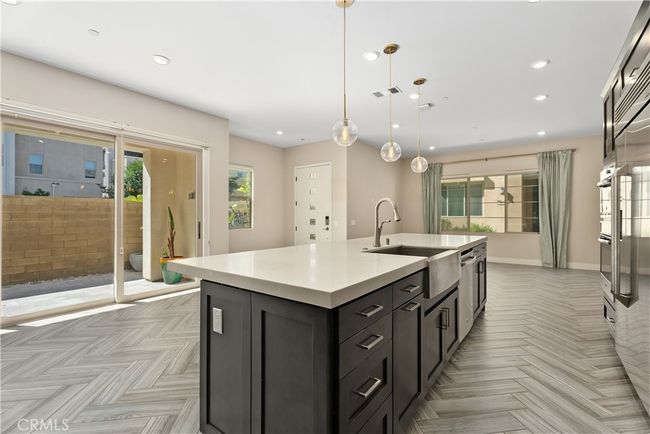 153 Interval, Condo with 3 bedrooms, 3 bathrooms and 2 parking in Irvine CA | Image 7