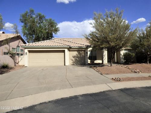 8270 N Westcliff Drive, Tucson, AZ, 85743 | Card Image