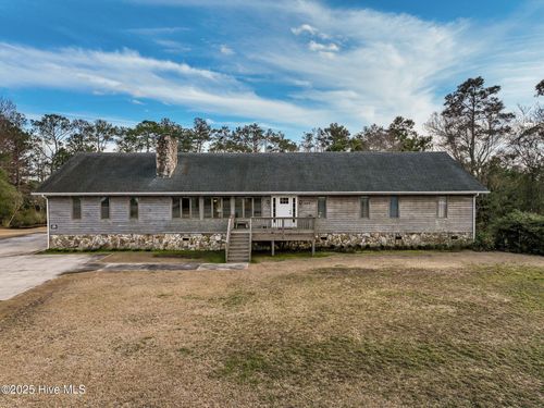 669 Vista Lake Dr, Manteo, NC, 27954-9510 | Card Image