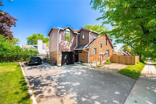 64 Sheldon Ave N, Kitchener, ON, N2H3M4 | Card Image
