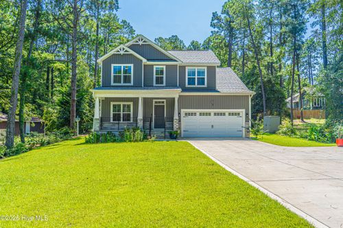 170 Lakeview Dr, Southern Pines, NC, 28387-2614 | Card Image
