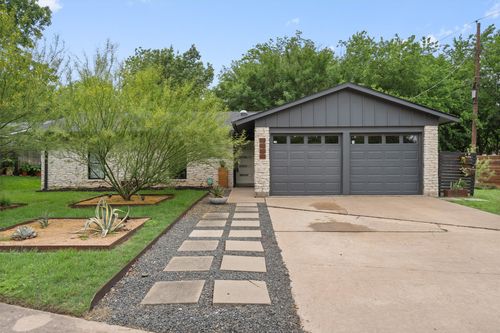 8436 Bangor Bnd, Austin, TX, 78758-7902 | Card Image