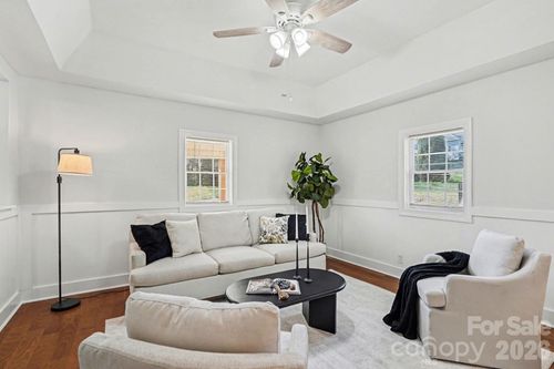 28 2nd St, Cramerton, NC, 28032-1504 | Card Image