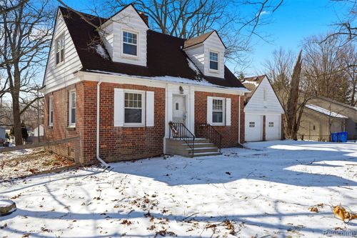 2803 Old Orchard Dr, Waterford, MI, 48328-3647 | Card Image