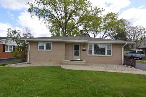 426 Brown St, Wauconda, IL, 60084-1716 | Card Image