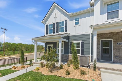 3013 Stokers Ln, Nashville, TN, 37218-2314 | Card Image