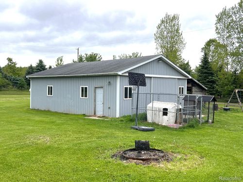 132 W Lansing Rd, Morrice, MI, 48857-8751 | Card Image