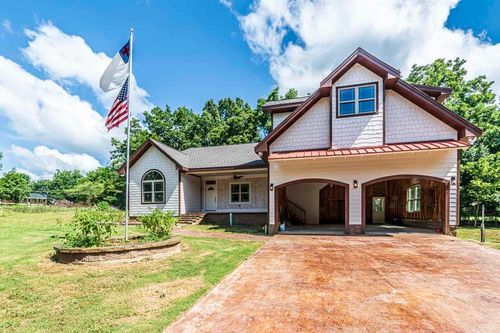 3 Cherry St, Stanton, TN, 38069-4406 | Card Image