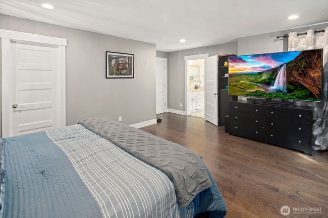 16422 76 Th Ave Ne, House other with 4 bedrooms, 4 bathrooms and 2 parking in Kenmore WA | Image 22