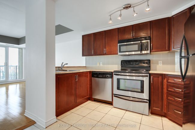 1609 - 200 Rideau St, Condo with 1 bedrooms, 1 bathrooms and null parking in Ottawa ON | Image 9