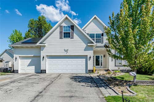 2008 Fox Trail Dr Ne, Cedar Rapids, IA, 52402-6723 | Card Image