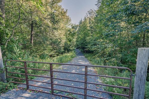 39 2nd St, Gansevoort, NY, 12831 | Card Image
