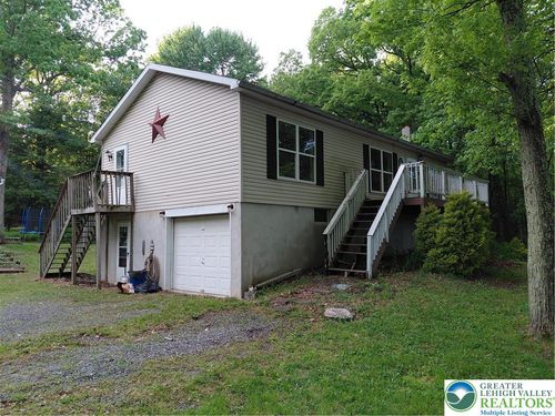 20 Daniel Cir, Lehighton, PA, 18235-5209 | Card Image