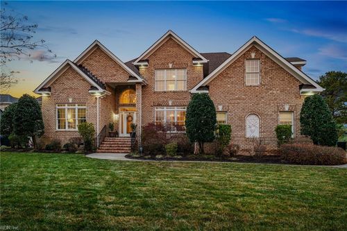 3189 Stonewood Dr, Virginia Beach, VA, 23456-1563 | Card Image